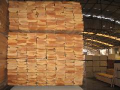 加拿大出口至美国的木材运输量有所增长