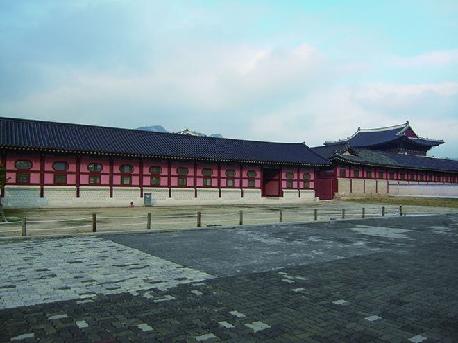 从朝鲜时代的宫殿建筑景福宫管窥韩国宫廷家具陈设