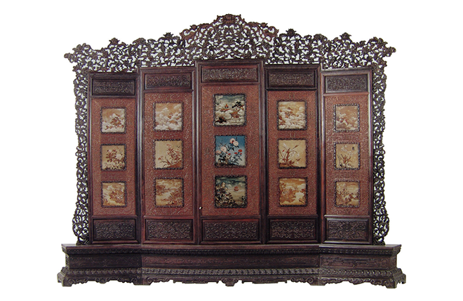 油彩绘佳景 清宫西洋风——故宫珍藏的玻璃油画家具
