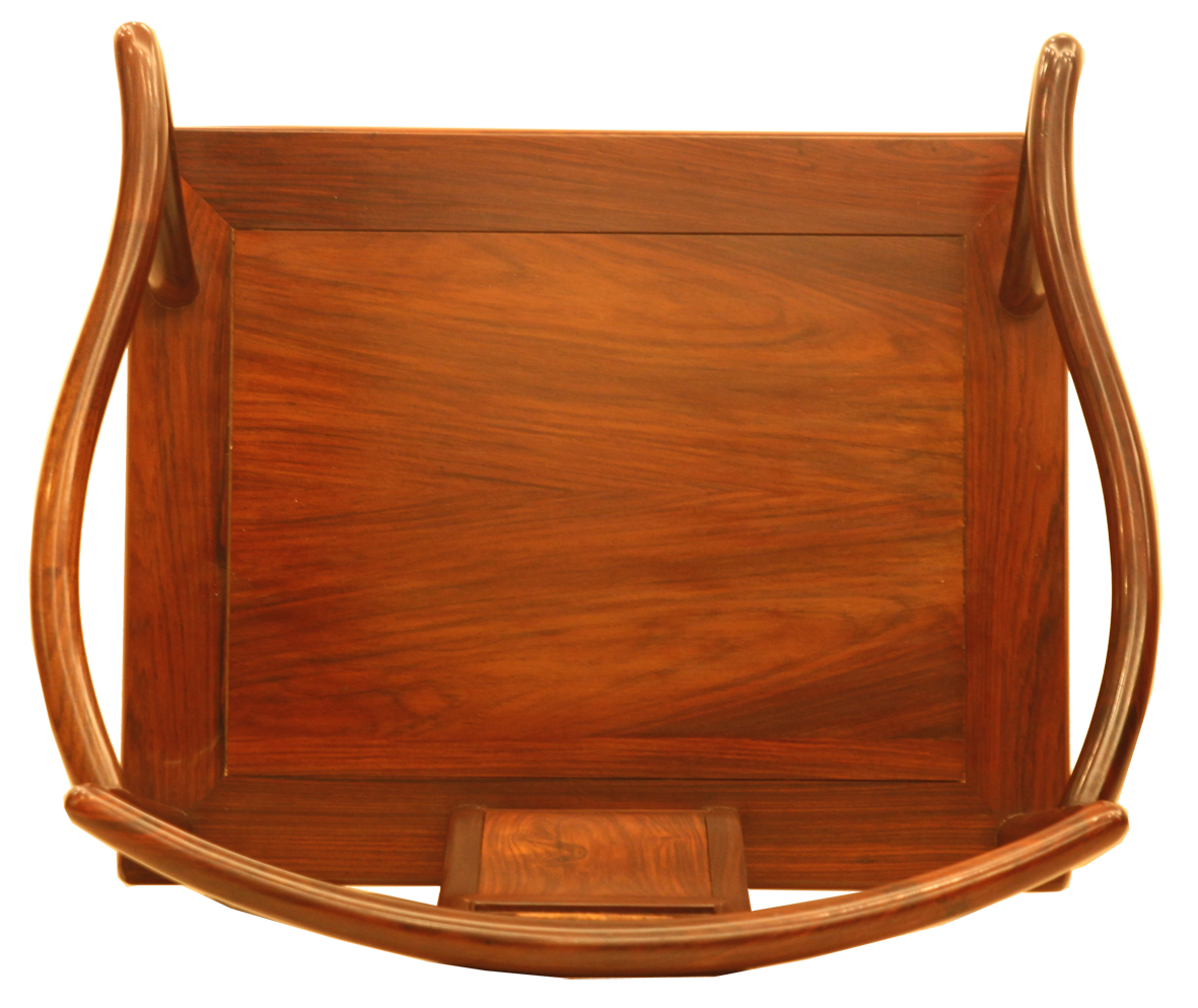 艺尊轩红木   南官帽椅（2011型高扶手） 专利号： ZL2012   3 0095353.6