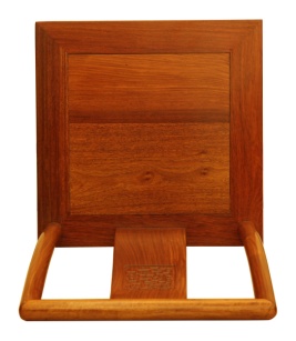 艺尊轩红木    餐椅（龙行天下） 专利号： ZL 2014   3    0109283.4
