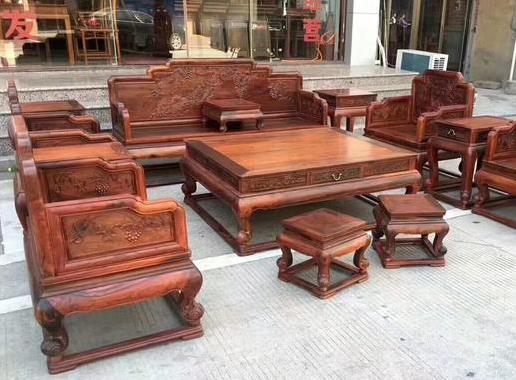 为什么说红木家具带托泥是中国古典家具的经典结构呢?